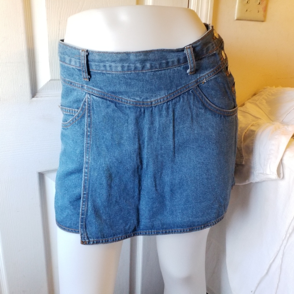Encore Jeans vintage medium wash denim skort size L